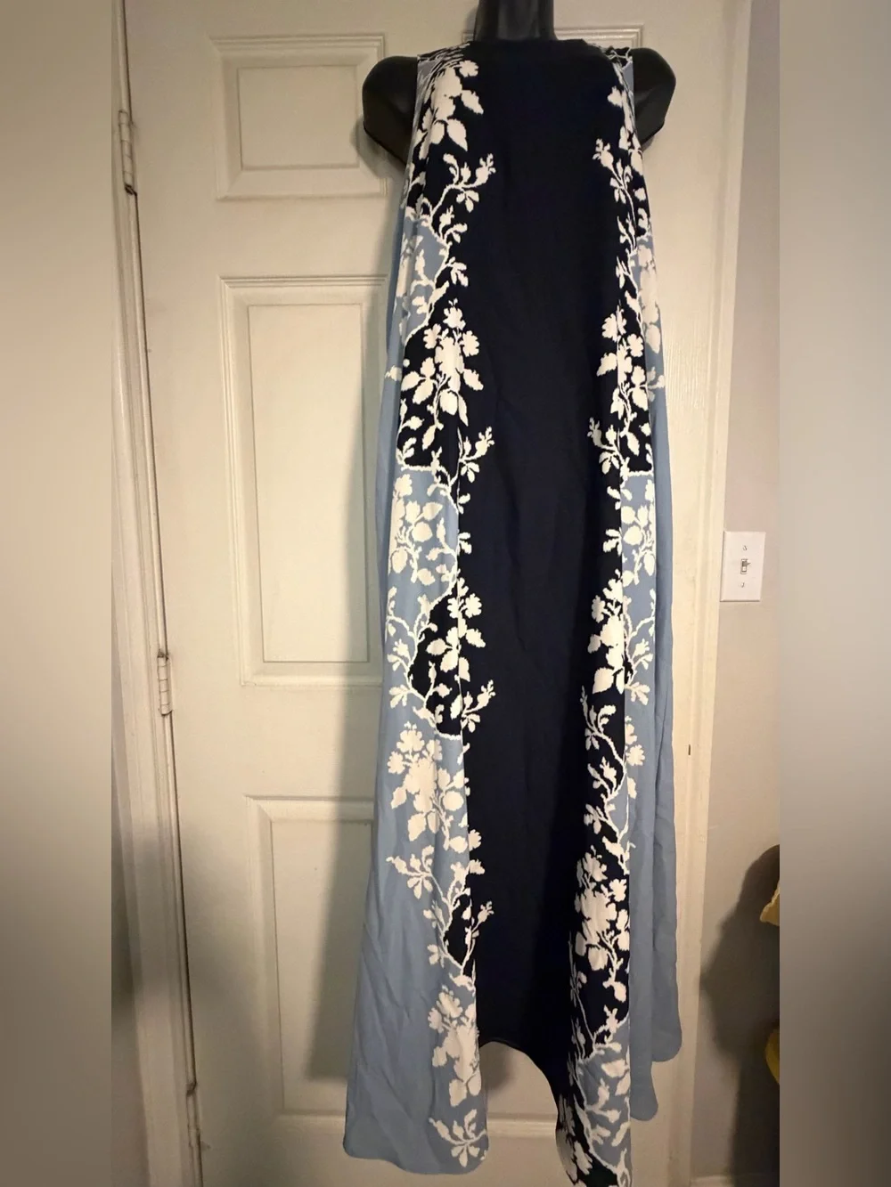 Tuckernuck Blue Fog Portia Dress Size Medium - Picture 5 of 15